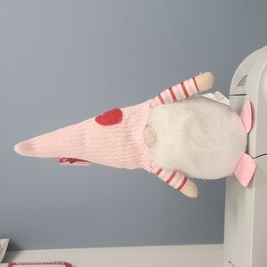 Valentine's Day Gnome Decor